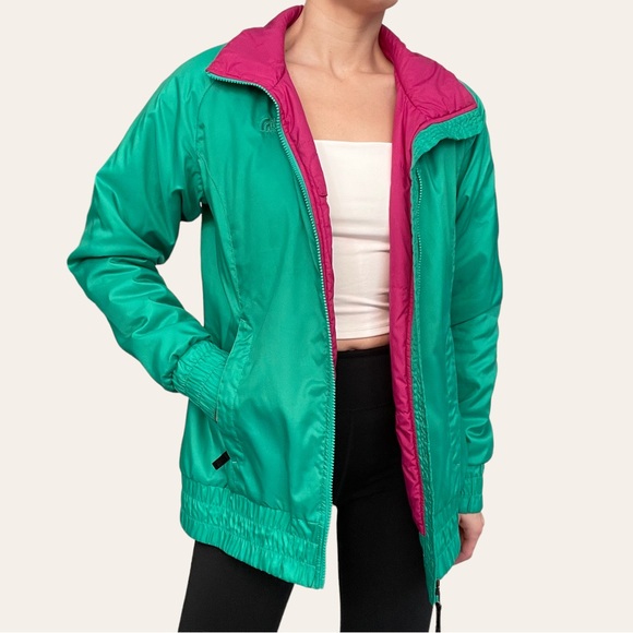 The North Face Green & Pink Jacket ๐ - Picture 3 of 3
